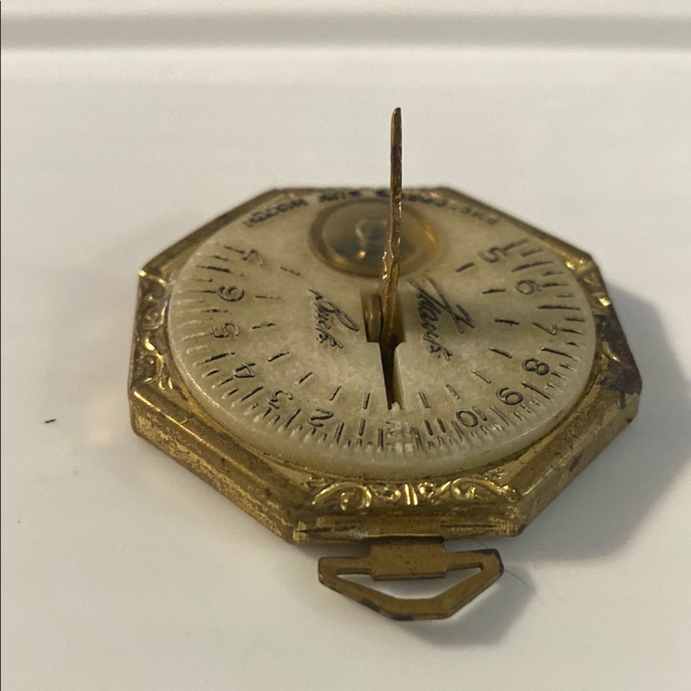 Vintage Frank Buck Explorer's Sun Watch - Picture 4 of 11
